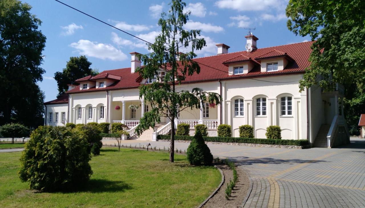 Dworek Wola Ociecka Exterior photo